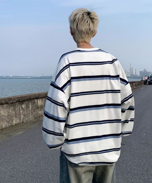 WESTBOY(ウエストボーイ)の「ボーダー オーバーサイズ ロングスリーブTシャツ WO26S2TP05(Tシャツ/カットソー・メンズ・ブラック/ホワイト・L/M/XL)」の5枚目の写真