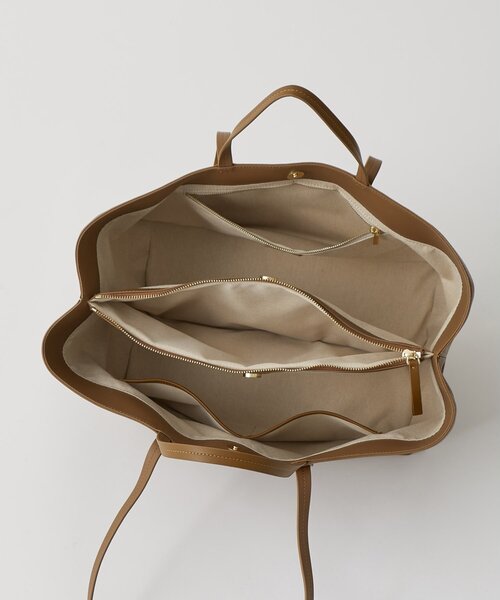 Whim Gazette（ウィムガゼット）の「【Hoaw.】WIDE HANDBAG L（トートバッグ・レディース・モカ/ブラック・FREE）」の8枚目の写真