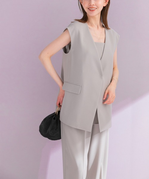 URBAN RESEARCH ROSSO WOMEN（アーバンリサーチ　ロッソ）の「ジレ+キャミソールセットアップ（セットアップ・レディース・ライトグレー/ブラック・FREE）」の3枚目の写真