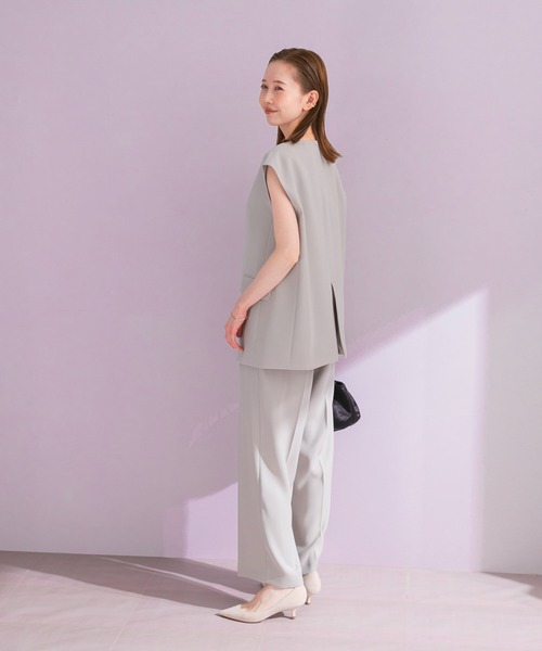 URBAN RESEARCH ROSSO WOMEN（アーバンリサーチ　ロッソ）の「ジレ+キャミソールセットアップ（セットアップ・レディース・ライトグレー/ブラック・FREE）」の4枚目の写真