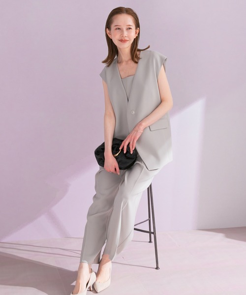 URBAN RESEARCH ROSSO WOMEN（アーバンリサーチ　ロッソ）の「ジレ+キャミソールセットアップ（セットアップ・レディース・ライトグレー/ブラック・FREE）」の5枚目の写真