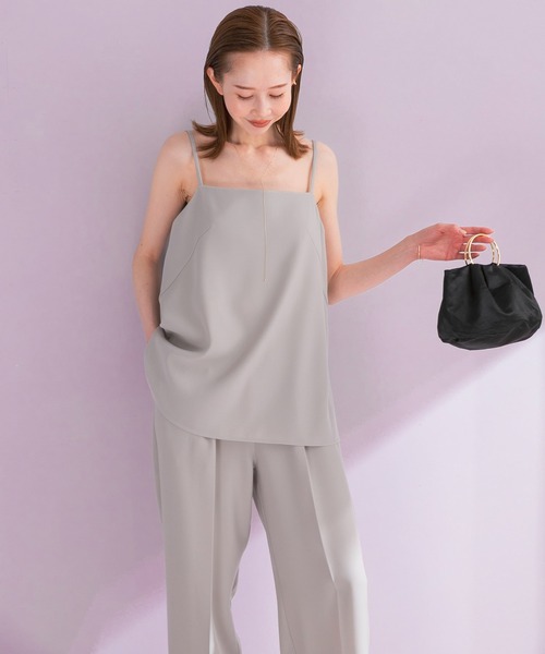 URBAN RESEARCH ROSSO WOMEN（アーバンリサーチ　ロッソ）の「ジレ+キャミソールセットアップ（セットアップ・レディース・ライトグレー/ブラック・FREE）」の6枚目の写真