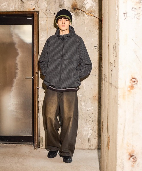 niko and...（ニコアンド）の「チェックフードブルゾン（ブルゾン・メンズ・ブラック/ネイビー・MEDIUM/LARGE）」の3枚目の写真