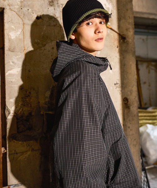 niko and...（ニコアンド）の「チェックフードブルゾン（ブルゾン・メンズ・ブラック/ネイビー・MEDIUM/LARGE）」の7枚目の写真