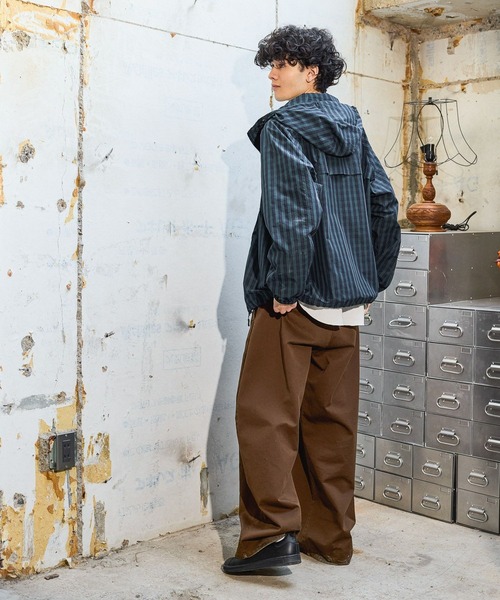 niko and...（ニコアンド）の「チェックフードブルゾン（ブルゾン・メンズ・ブラック/ネイビー・MEDIUM/LARGE）」の10枚目の写真