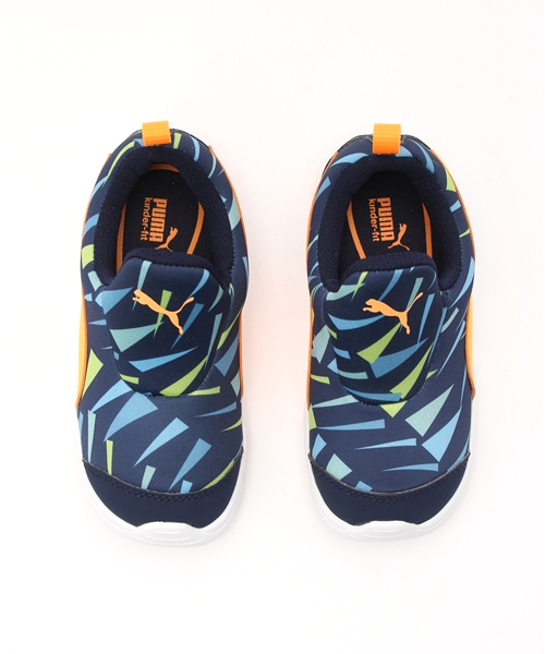 PUMA（プーマ）の「プーマバオ スリッポン グラフィック キッズ (KIDS)（スリッポン・キッズ・レッド/ライトブルー/ブルー/ネイビー・16.0cm/12cm/19.0cm/21.0cm/18.0cm/20.0cm/15.0cm/17.0cm/13cm/14cm）」の8枚目の写真