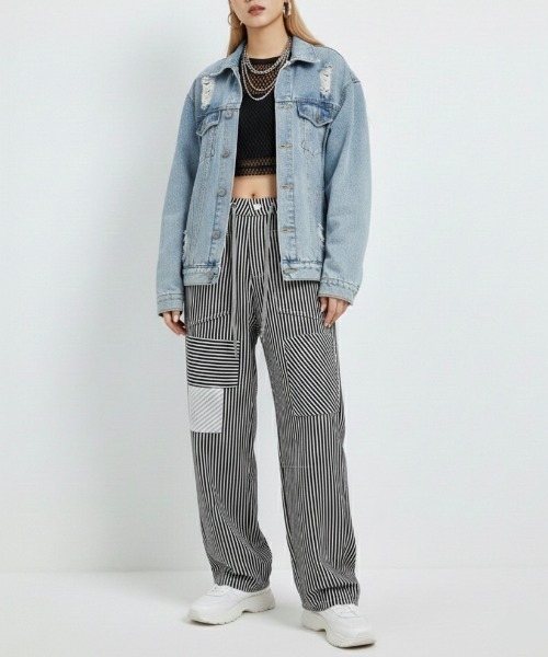 NANEA(ナネア)の「ヒッコリーストライプパッチワークパンツ(デニムパンツ・レディース・ブラック/グレー/ブルー/グリーン/レッド・MEDIUM)」の20枚目の写真