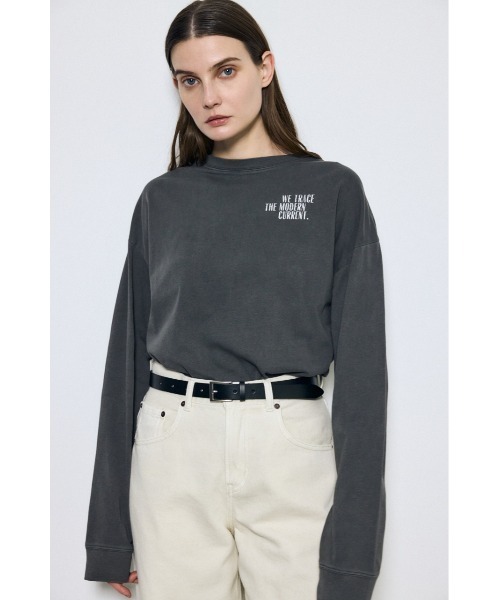 AZUL by moussy(アズールバイマウジー)の「ワンポイントロゴロングTシャツ 春服 秋服 長袖 ロンT(Tシャツ/カットソー・レディース・オフホワイト/ライトブラック・MEDIUM/SMALL)」の13枚目の写真