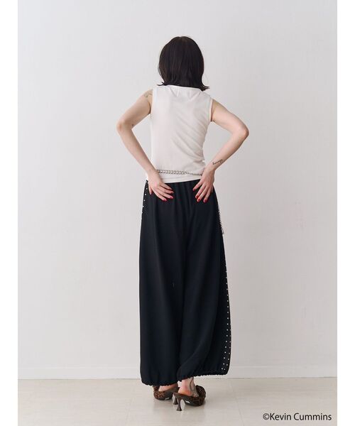 jouetie（ジュエティ）の「【KevinCummins×PosTokyo】Tank top（タンクトップ・レディース・ブラック/ピンク/オフホワイト・MEDIUM）」の9枚目の写真