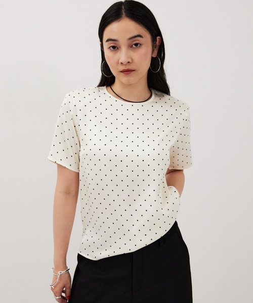 HANNE（アン）の「ドットサテンハーフスリーブブラウス（シャツ/ブラウス・レディース・ブラック/ホワイト・FREE）」の10枚目の写真