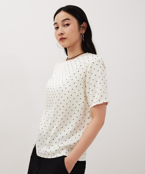 HANNE（アン）の「ドットサテンハーフスリーブブラウス（シャツ/ブラウス・レディース・ブラック/ホワイト・FREE）」の12枚目の写真
