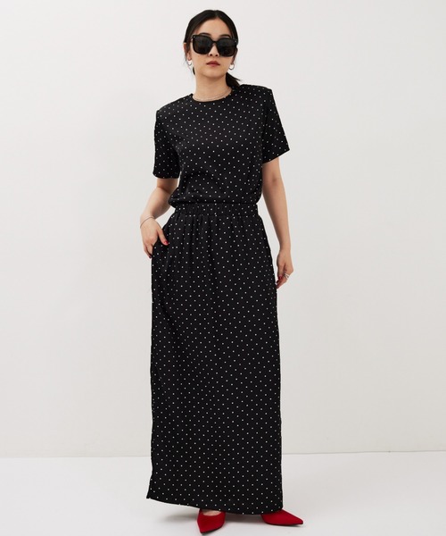 HANNE（アン）の「ドットサテンハーフスリーブブラウス（シャツ/ブラウス・レディース・ブラック/ホワイト・FREE）」の7枚目の写真