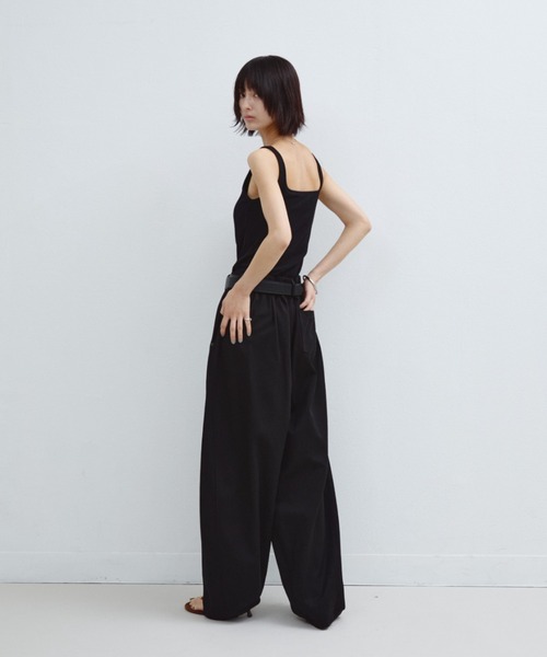 ANF.MUU(アンフムー)の「【接触冷感】カップ付きスクエアネックタンク(タンクトップ・レディース・ホワイト/ベージュ/ブラック・FREE)」の17枚目の写真