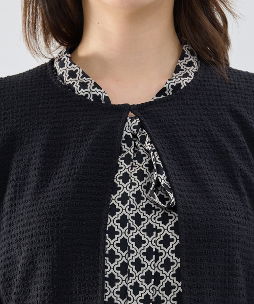 NARACAMICIE（ナラカミーチェ）の「【NARACAMICIE】シュリンクジャガード六分袖ジャケット（ノーカラージャケット・レディース・ブラック/ホワイト・M/L）」の6枚目の写真