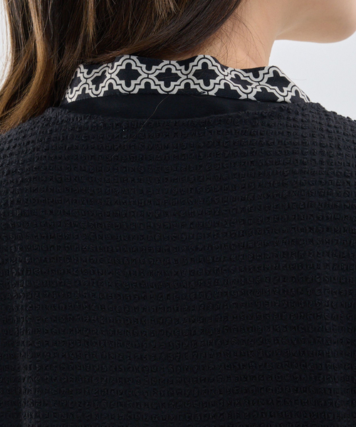 NARACAMICIE（ナラカミーチェ）の「【NARACAMICIE】シュリンクジャガード六分袖ジャケット（ノーカラージャケット・レディース・ブラック/ホワイト・M/L）」の7枚目の写真