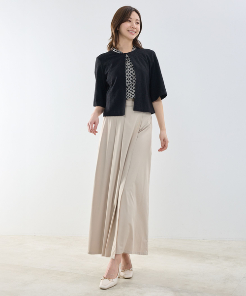 NARACAMICIE（ナラカミーチェ）の「【NARACAMICIE】シュリンクジャガード六分袖ジャケット（ノーカラージャケット・レディース・ブラック/ホワイト・M/L）」の11枚目の写真