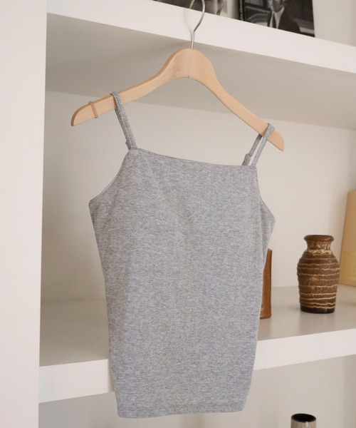 archives(アルシーヴ)の「カップ付きハリヌキカットキャミソール(キャミソール・レディース・オフホワイト・MEDIUM)」の4枚目の写真