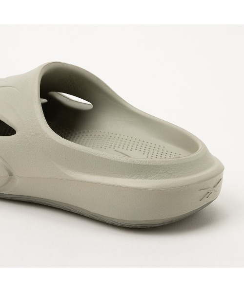 Reebok(リーボック)の「DMX リカバリー ミュール / DMX RECOVERY MULE(サンダル・メンズ・ブラック/グレー・24.0cm/23.5cm/23.0cm/31cm/30.0cm/29.0cm/28.0cm/27.0cm/26.0cm/25.0cm)」の11枚目の写真