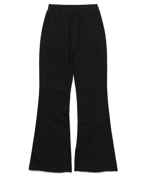 MOAA（モア）の「Raw Edge Flare Sweatpants (BLACK)（スウェットパンツ・レディース・その他・SMALL/MEDIUM）」の8枚目の写真