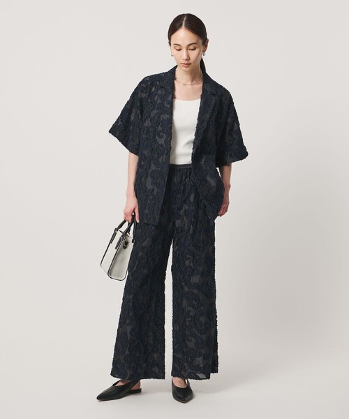 UNITED ARROWS（ユナイテッドアローズ）の「カット ジャガード ジャケット ‐ウォッシャブル‐（テーラードジャケット・レディース・ネイビー・36/38）」の4枚目の写真