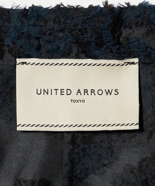 UNITED ARROWS（ユナイテッドアローズ）の「カット ジャガード ジャケット ‐ウォッシャブル‐（テーラードジャケット・レディース・ネイビー・36/38）」の15枚目の写真