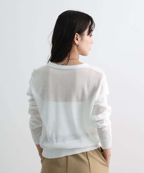 Futier land(フューティアランド)の「【UVカット・接触冷感】冷房対策もできて、きれいめに見える。 Vネックシアーサマーニットカーディガン(カーディガン/ボレロ・レディース・ピンク/ライトグレー/ホワイト/グレイッシュベージュ/ブラック・FREE)」の10枚目の写真