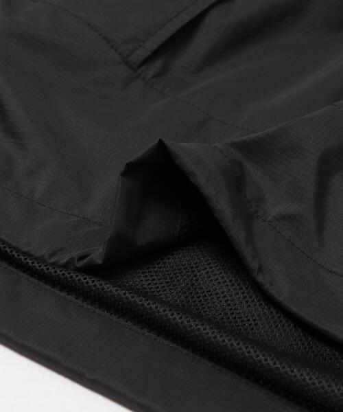 URBAN RESEARCH(アーバンリサーチ)の「DAIWA PIER39 TECH PERTEX RUN-GUN 2WAY PARKA(ナイロンジャケット・メンズ・ブラック・X-LARGE/LARGE/MEDIUM)」の9枚目の写真