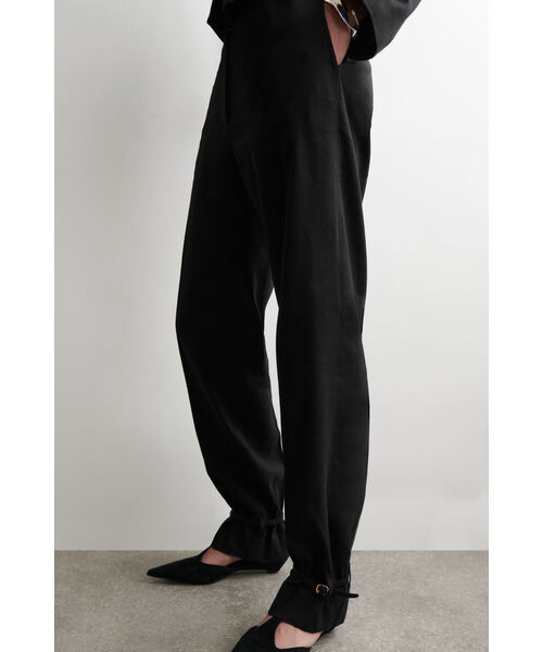 リネンストレートレッグパンツ（スラックス）｜COS（コス）の