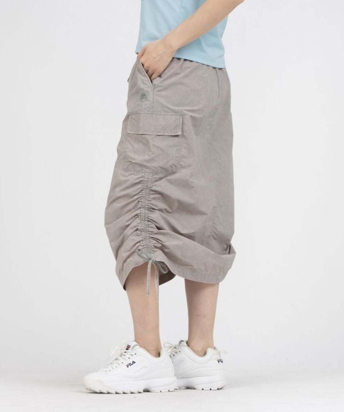 FILA(フィラ)の「FILA CARGO SKIRT(フィラ カーゴスカート)(スカート・レディース・ブラック/ピンク/グレー・MEDIUM/LARGE)」の6枚目の写真
