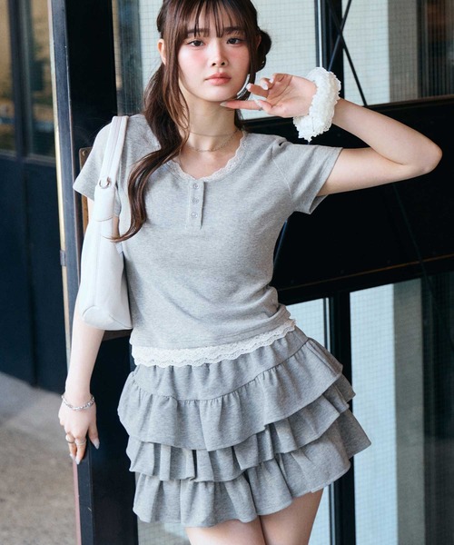 muet.（ミュエ）の「ヘンリーネックレースレイヤード風リブトップス（Tシャツ/カットソー・レディース・杢グレー/ブラック/オフホワイト・MEDIUM/LARGE）」の19枚目の写真