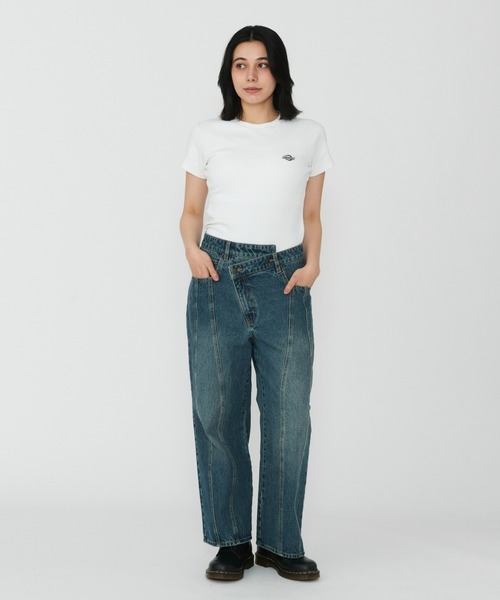 Dickies(ディッキーズ)の「Dickies/ディッキーズ ウエストクロス デニムパンツ/カーブデニムパンツ(デニムパンツ・レディース・ダークインディゴブルー/ライトインディゴブルー・26/28)」の3枚目の写真