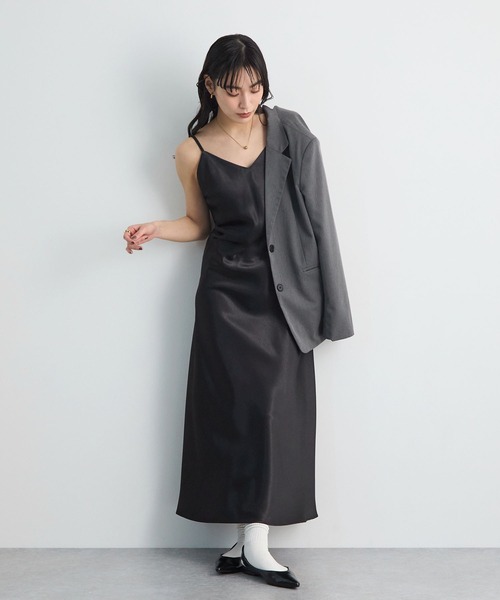 Futier land（フューティアランド）の「【1枚でサマになる】とろみサテンロングキャミワンピース（ワンピース・レディース・ブラウン/ホワイト/ブラック・LARGE/MEDIUM）」の22枚目の写真
