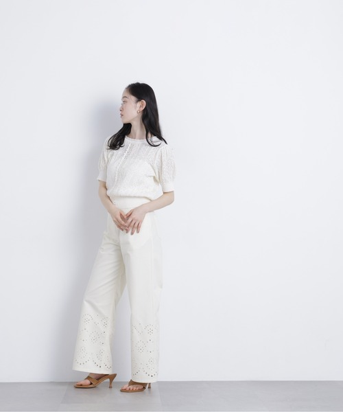 N.(N. Natural Beauty Basic)(エヌエヌナチュラルビューティーベーシック)の「レーストリミング柄編みニット(ニット/セーター・レディース・ブラック/ブルー/オフホワイト・フリ-)」の16枚目の写真