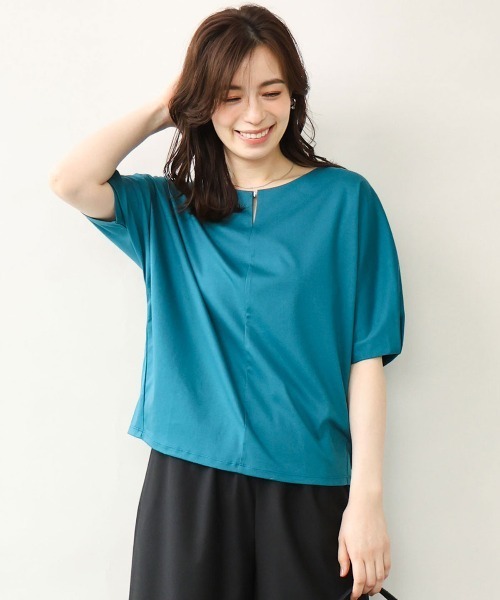 MK MICHEL KLEIN（エムケーミッシェルクラン）の「[接触冷感/洗える]シルケットスムース ドルマンスリーブカットソー（Tシャツ/カットソー・レディース・サンドベージュ/ホワイト/ブラック/グリーン系/ライトベージュ/ダークグレー・38）」の6枚目の写真