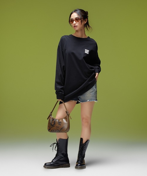 X-girl(エックスガール)の「BRUSHED COLLAGE GRAPHIC LOGO L/S BIG TEE DRESS(ワンピース・レディース・ブラック/ホワイト・M/S)」の12枚目の写真