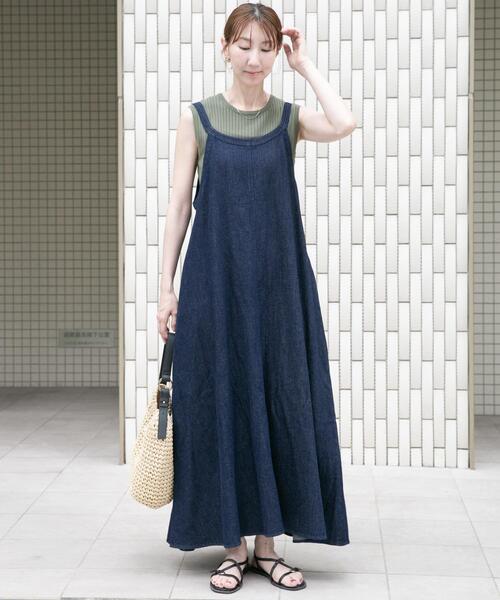 ITEMS URBANRESEARCH(アイテムズ アーバンリサーチ)の「『洗濯可』ワイドノースリーブニット(ニット/セーター・レディース・カーキ/レッド/オフホワイト/ネイビー・FREE)」の14枚目の写真