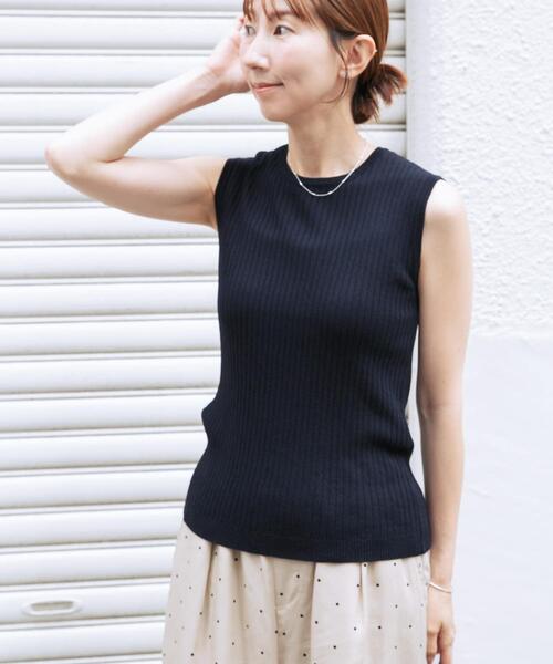 ITEMS URBANRESEARCH(アイテムズ アーバンリサーチ)の「『洗濯可』ワイドノースリーブニット(ニット/セーター・レディース・カーキ/レッド/オフホワイト/ネイビー・FREE)」の17枚目の写真