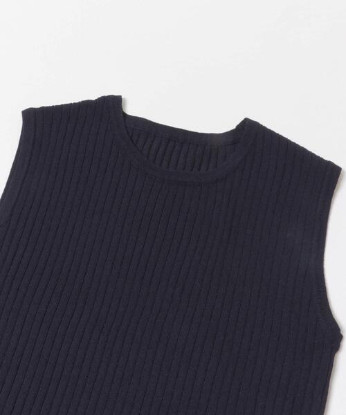 ITEMS URBANRESEARCH(アイテムズ アーバンリサーチ)の「『洗濯可』ワイドノースリーブニット(ニット/セーター・レディース・カーキ/レッド/オフホワイト/ネイビー・FREE)」の10枚目の写真