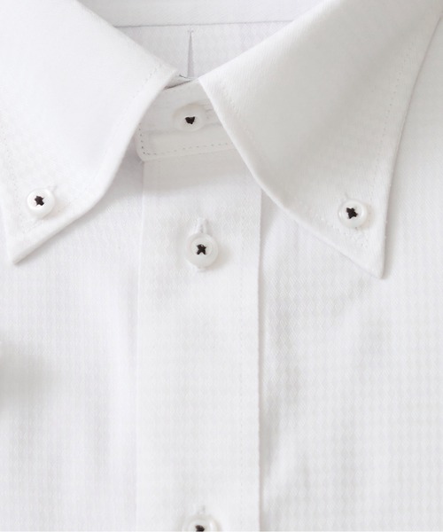 TETE HOMME（テットオム）の「形態安定 アイスキープ T/Cドレスシャツ / 半袖ビジネスシャツ（ビジネスシャツ・メンズ・グレー系1/ホワイト系2/サックスブルー系1/ホワイト系1・MEDIUM/LARGE/X-LARGE）」の6枚目の写真