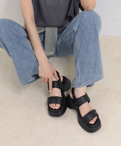 fredy emue（フレディエミュ）の「【JETEE/ ジュテ】軽量パファーサンダル（サンダル・レディース・ブラック・M/L）」の3枚目の写真