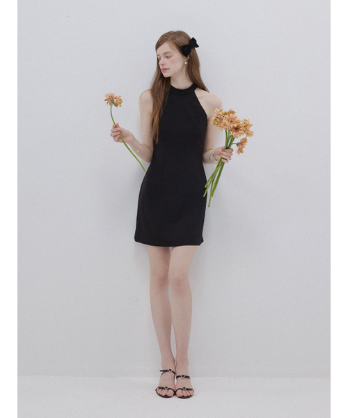 SINCETHEN(シンスゼン)の「ミニュエットホルターネックミニワンピース(ワンピース・レディース・その他・LARGE/MEDIUM/SMALL)」の2枚目の写真