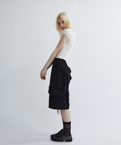 ANF.MUU(アンフムー)の「【ロゴプレート付き】フロッキーベロアフレンチスリーブT(Tシャツ/カットソー・レディース・ブラウン/グレー/オフホワイト/グリーン・FREE)」の9枚目の写真
