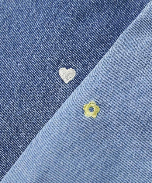 devirock(デビロック)の「360度かわいい ハートと花がえらべる 全面 刺繍 デニム ワイドパンツ(デニムパンツ・キッズ・ネイビー系2/サックスブルー系1/ネイビー系1/サックスブルー系2/サックスブルー系3/ブラック系・100cm/110cm/120cm/130cm/140cm/150cm/160cm)」の13枚目の写真
