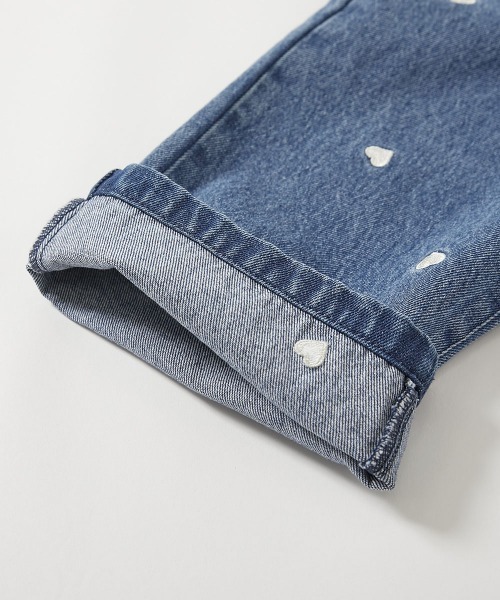 devirock(デビロック)の「360度かわいい ハートと花がえらべる 全面 刺繍 デニム ワイドパンツ(デニムパンツ・キッズ・ネイビー系2/サックスブルー系1/ネイビー系1/サックスブルー系2/サックスブルー系3/ブラック系・100cm/110cm/120cm/130cm/140cm/150cm/160cm)」の16枚目の写真