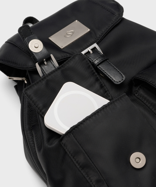 Salad bowls（サラダボール）の「SYMBOL NYLON MINI BACKPACK [BLACK]（バックパック/リュック・レディース・ブラック・FREE）」の17枚目の写真