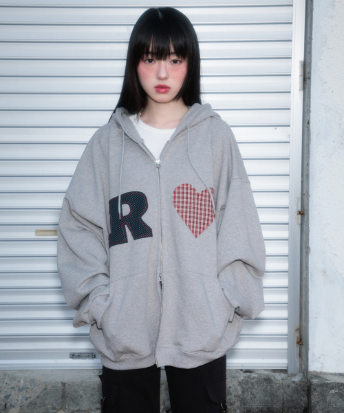 ROSEFRANTZ（ロゼフランツ）の「Heart Check Overfit Hood Zip-Up [Gray]（パーカー・レディース・ライトグレー・OS）」の11枚目の写真