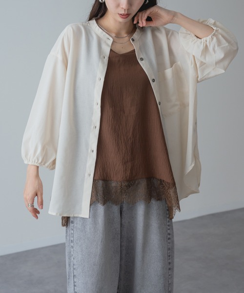 refinedworks（リファインドワークス）の「【refinedworks】UV対策 冷房対策 にも◎ シアーシャツ（シャツ/ブラウス・レディース・キャメル/アイボリー/チャコールグレー・FREE）」の6枚目の写真