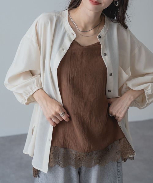 refinedworks（リファインドワークス）の「【refinedworks】UV対策 冷房対策 にも◎ シアーシャツ（シャツ/ブラウス・レディース・キャメル/アイボリー/チャコールグレー・FREE）」の7枚目の写真