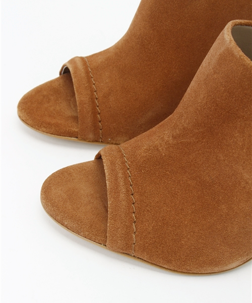 Spick & Span（スピックアンドスパン）の「LUCIA BOIX スエードミュール◆（サンダル・レディース・ブラック/キャメル・36/37/38）」の6枚目の写真