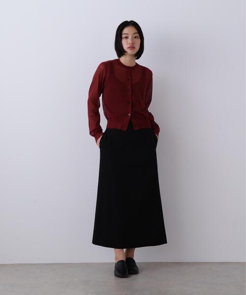 YLEVE(イレーヴ)の「YLEVE / SHEER RIB KNIT CARDIGAN(カーディガン/ボレロ・レディース・パープル/レッド/ブルー/ネイビー・1)」の5枚目の写真